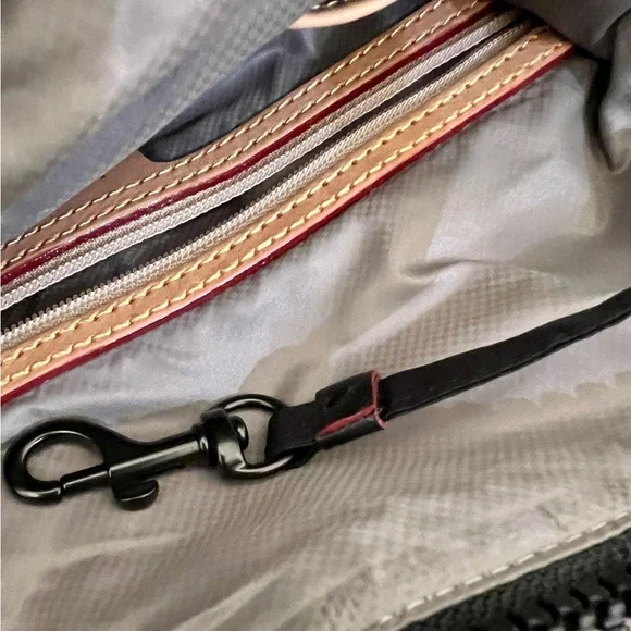 MZ WALLACE Metro Tote - Picture 6 of 10